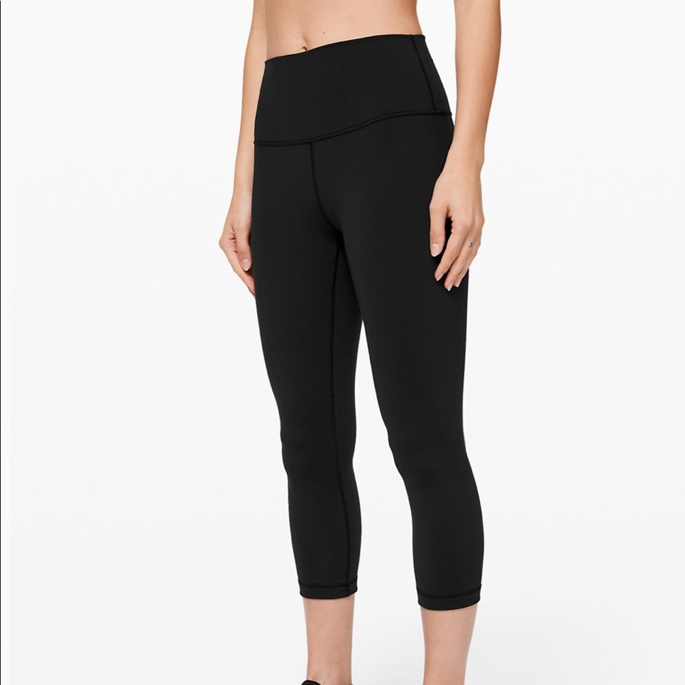 Lululemon wunder under crop